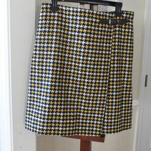 Boden Faux-Wrap Houndstooth Skirt